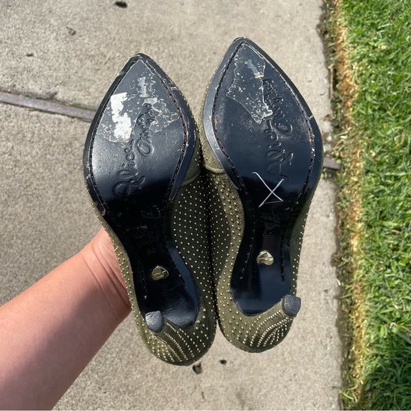 Alice + Olivia Dina Pumps in Green Kid Suede Gold Studded EU 36 US Size 6 - Picture 7 of 14